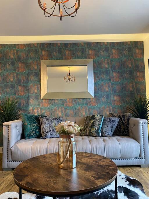 Luxury Riverfront Apartment